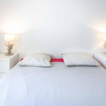 Paris City - Spacious 3 Rooms Flat For Families - 3 Minutes From Metro Station 외부 사진